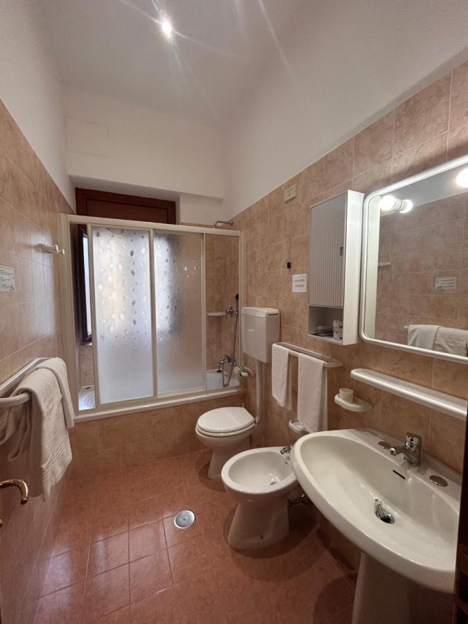 Il Nocchiero City Hotel Соверато-Марина Экстерьер фото