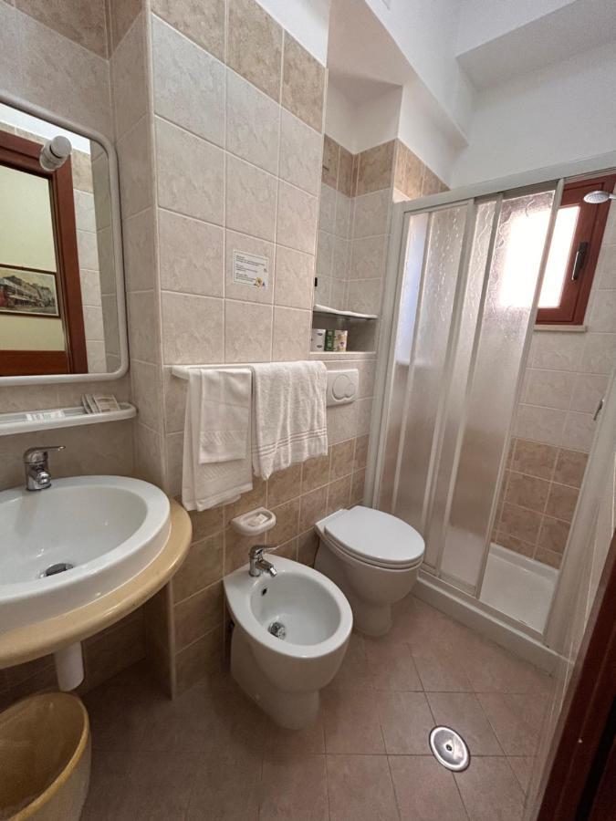 Il Nocchiero City Hotel Соверато-Марина Экстерьер фото