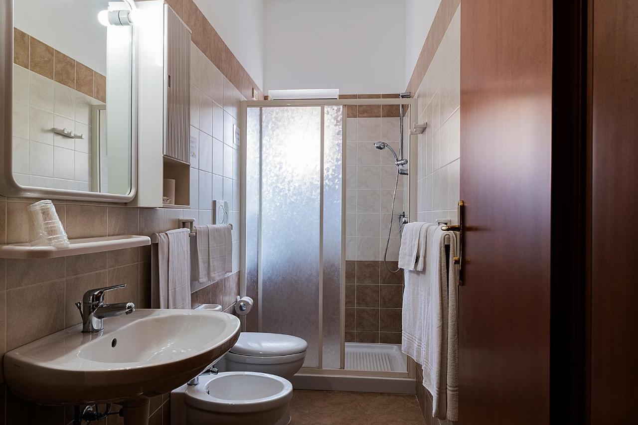 Il Nocchiero City Hotel Соверато-Марина Экстерьер фото